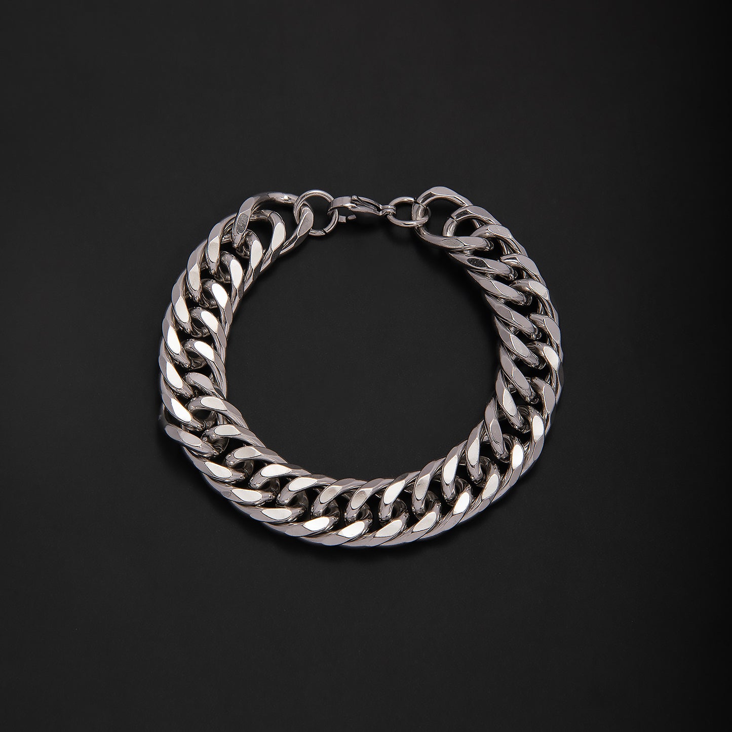 Bold Cuban Link Chain Bracelet Acalora