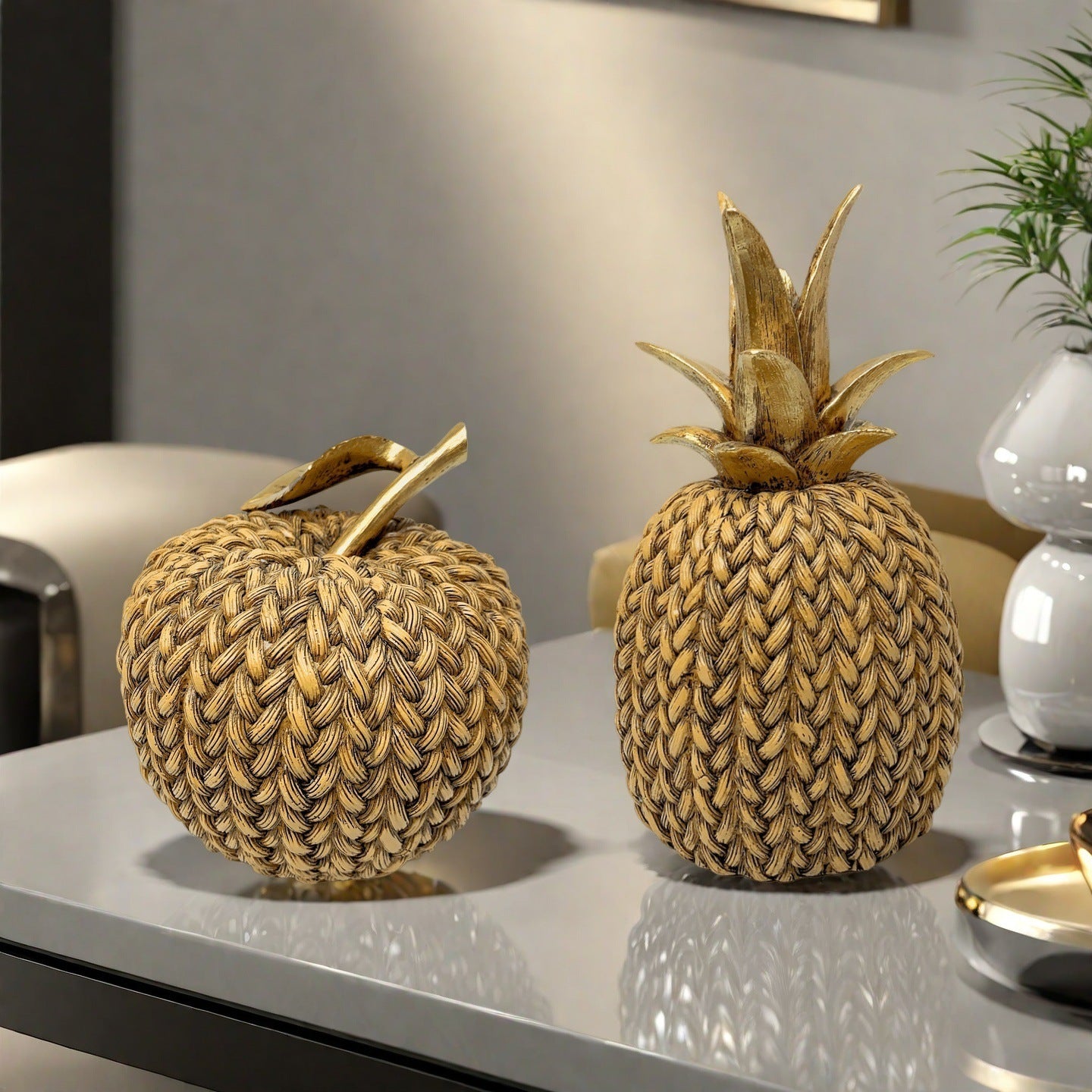 Decorative apple figure Acalora