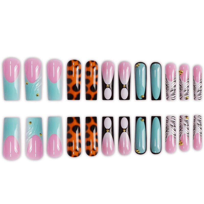 Artistic Press-On Nail Set Acalora