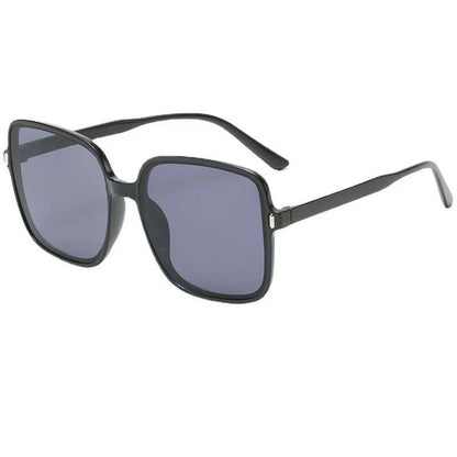 Women's square oversized sunglasses with integrated UV protection Skanto