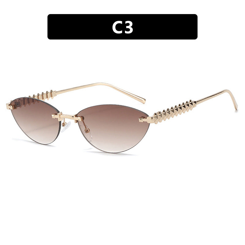 Women's sunglasses in a modern, geometric design with a stylish metal frame and UV protection Karnz