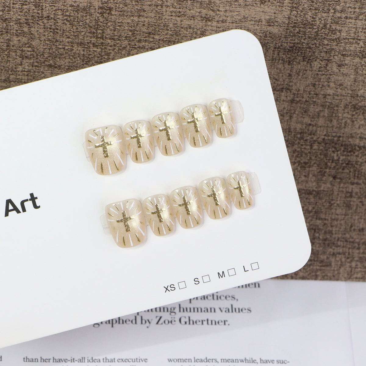 Decorative Press-On Nail Art Set With Elegant Designs Acalora