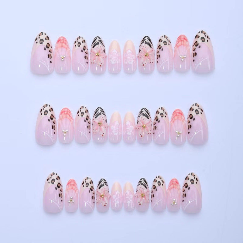Artificial nail set with floral decorations and elegant patterns Acalora