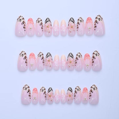 Artificial nail set with floral decorations and elegant patterns Acalora