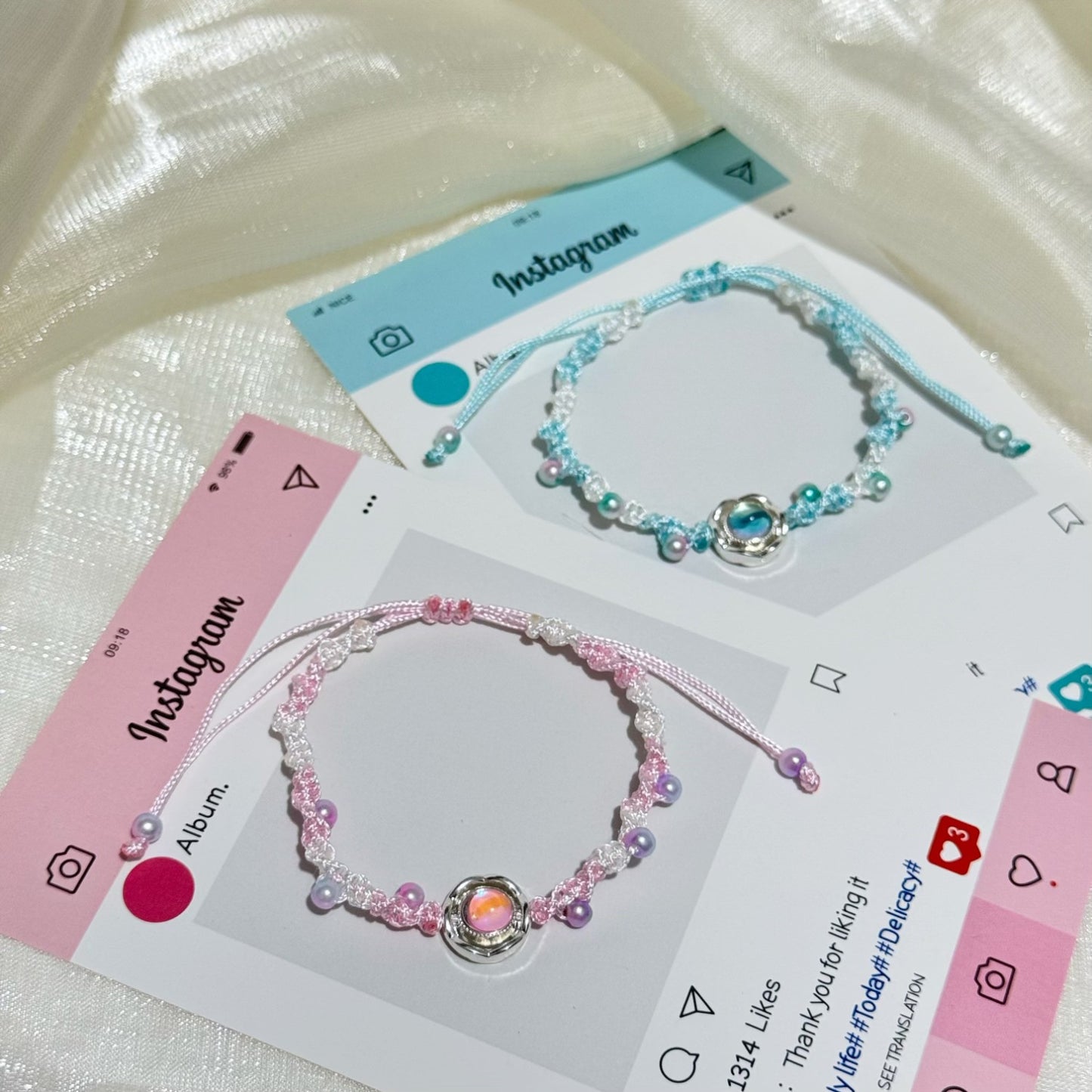 Adjustable Floral Charm Bracelet Acalora
