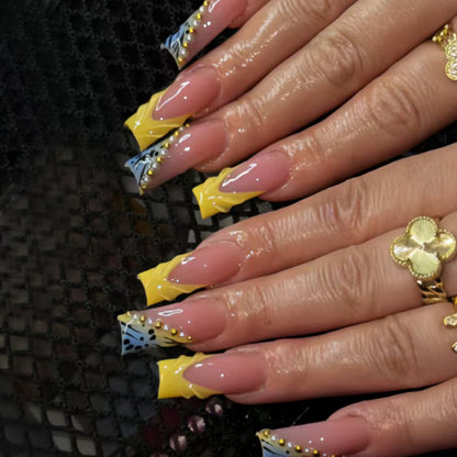 Glamorous Stiletto Press-On Nail Art Set Acalora