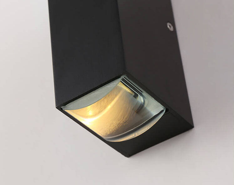 Modern Waterproof LED Outdoor Wall Light