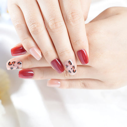 Stylish Leopard Print Nail Set Acalora