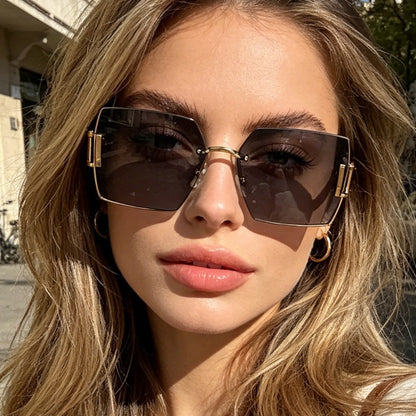 Women's square sunglasses with luxurious metal frame Karnz