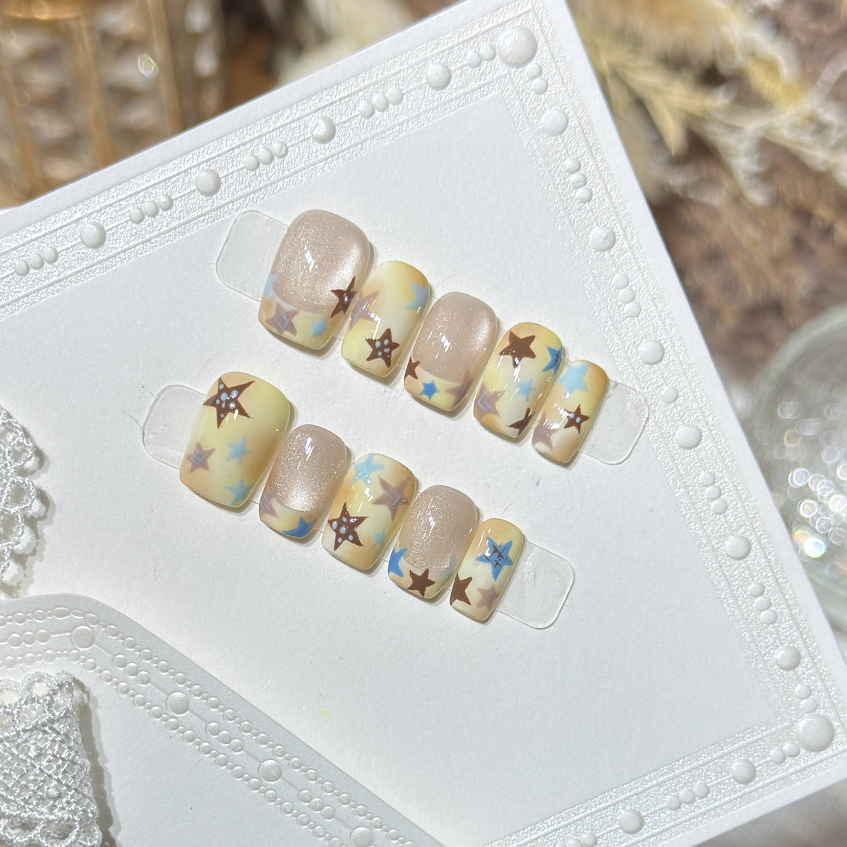 Press-On Nail Art Set with Star Accents Acalora