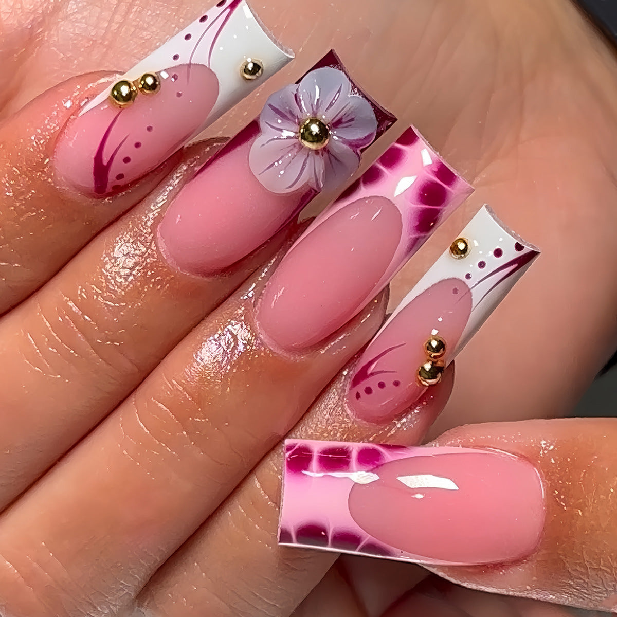 Artistic 3D Floral Press-On Nail Designs Acalora
