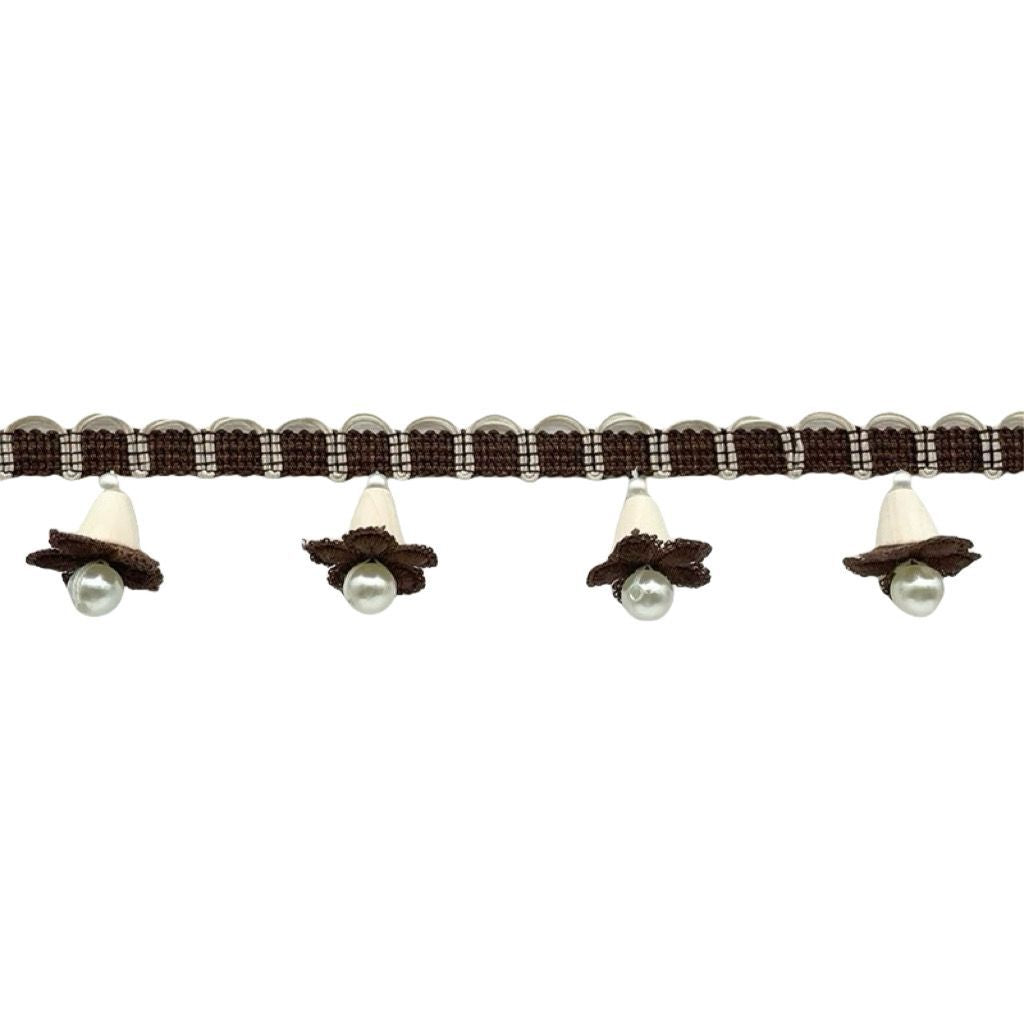 Elegant and Playful Lace Trim Acalora