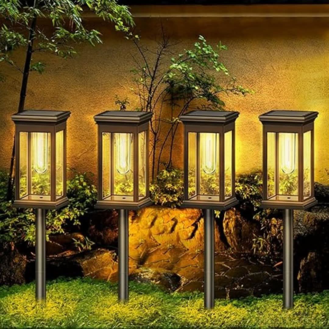 Skanto | Wireless Solar Garden Light – GlowPath