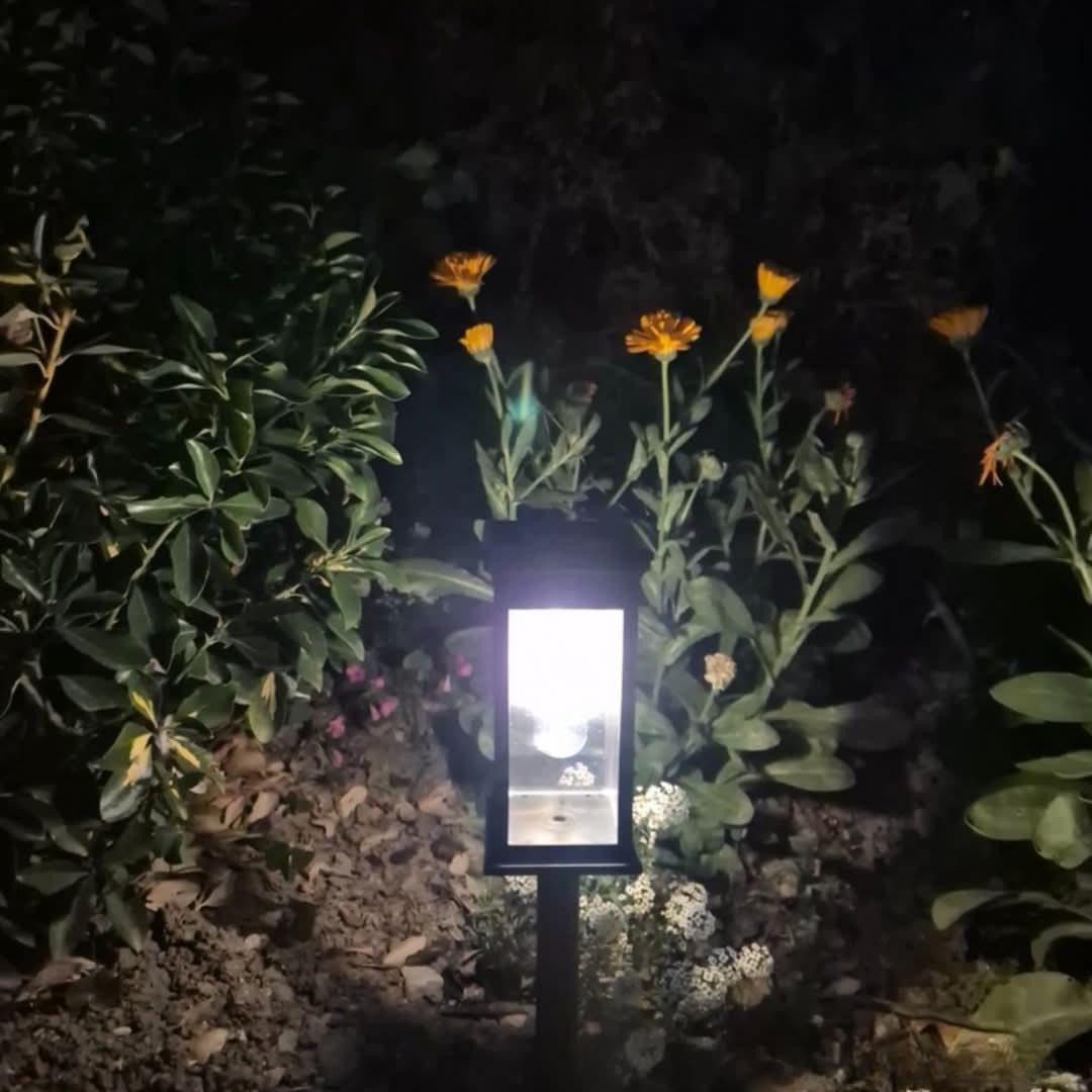 BowLift | Wireless Solar Garden Lantern – GlowPath