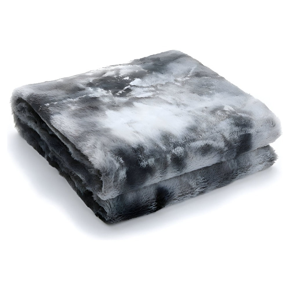 Skanto | Soft Velour Winter Blanket – Warm Coral Fleece Throw in Batik Style
