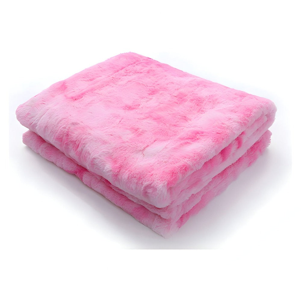Skanto | Soft Velour Winter Blanket – Warm Coral Fleece Throw in Batik Style