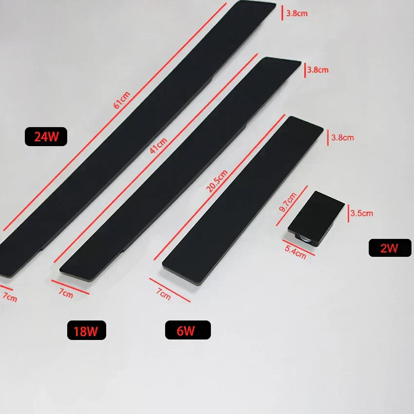 BowLift | Weatherproof Aluminum Wall Light for Outdoor with LED Light - IP65, Easy Installation and Durable Design