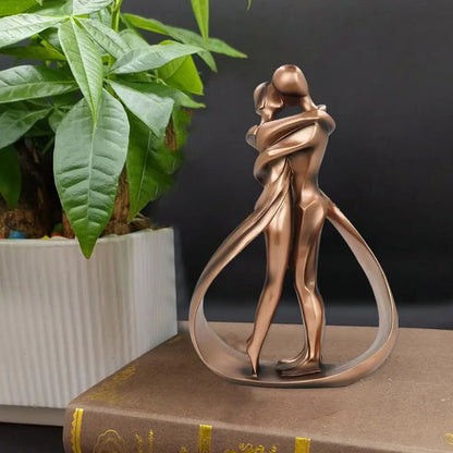 BowLift | Modern Couple Sculpture – Symbol of Connection
