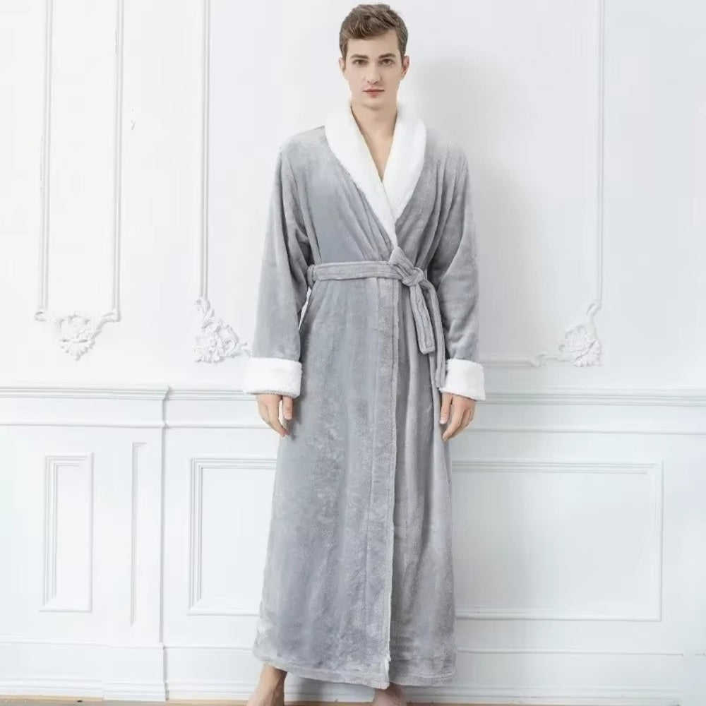 Skanto | Plush Fleece Contrast Trim Bathrobe