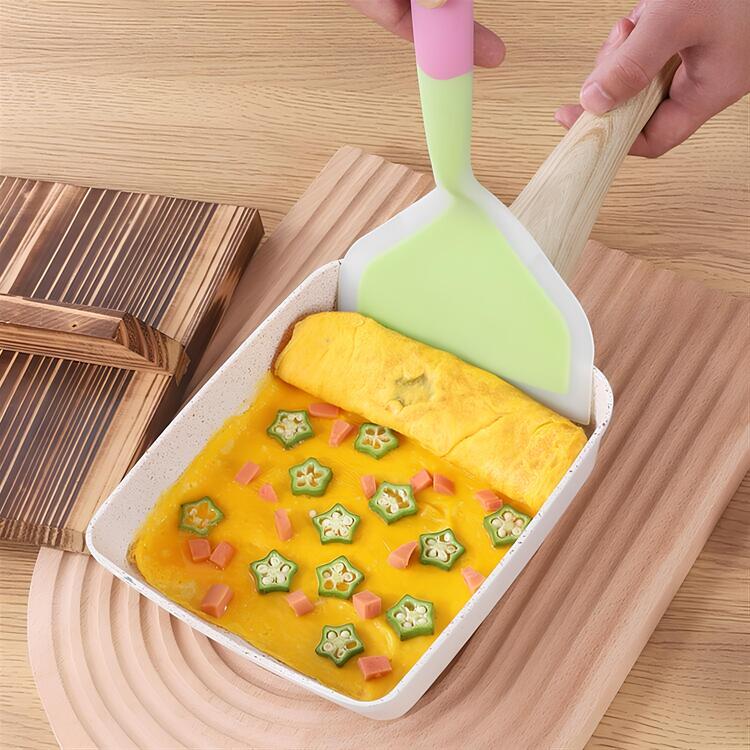 Skanto Tamagoyaki Omelet Pan with Non-Stick Coating