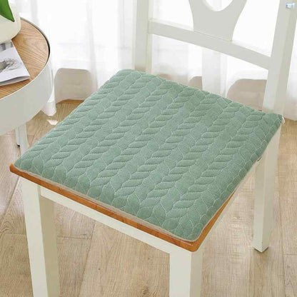 BowLift | Quilted Japanese-Inspired Seat Cushion