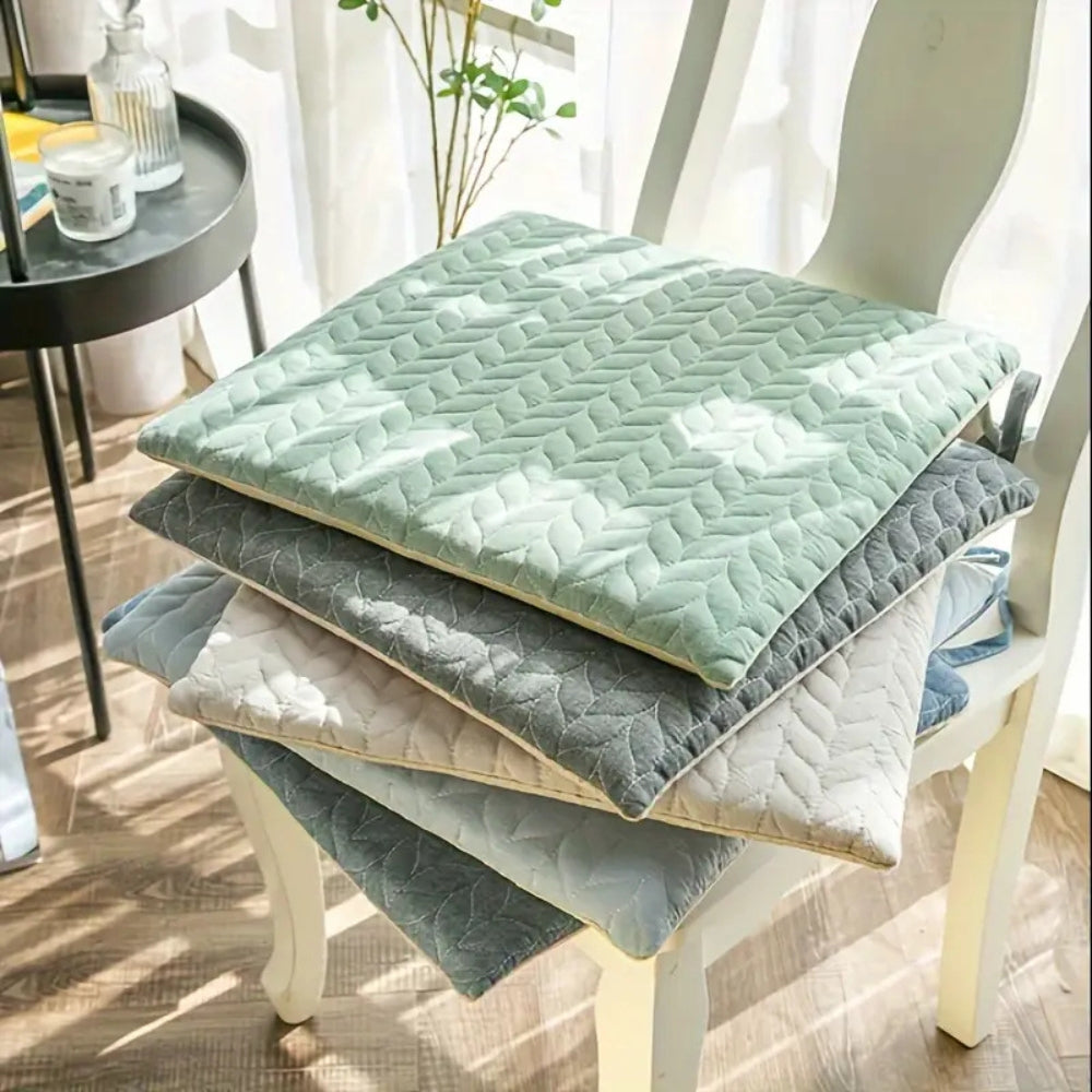 BowLift | Quilted Japanese-Inspired Seat Cushion