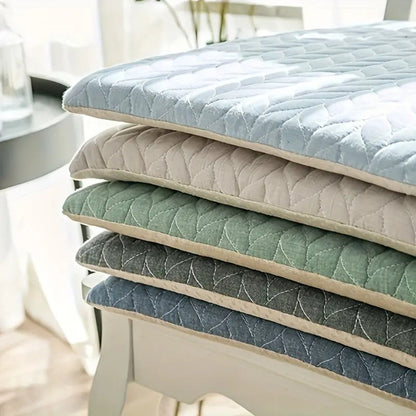 BowLift | Quilted Japanese-Inspired Seat Cushion