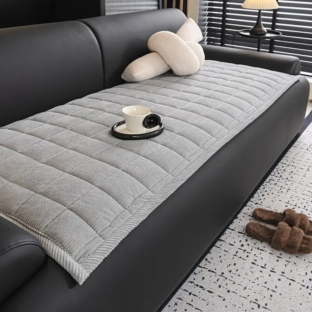 BowLift | Metro Line Quilted Couch Cover Mat