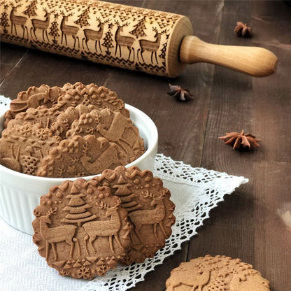 Skanto | Handmade Rolling Pin with Decorative Christmas Stamp