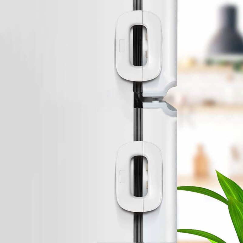 Refrigerator door safety lock | Brehn