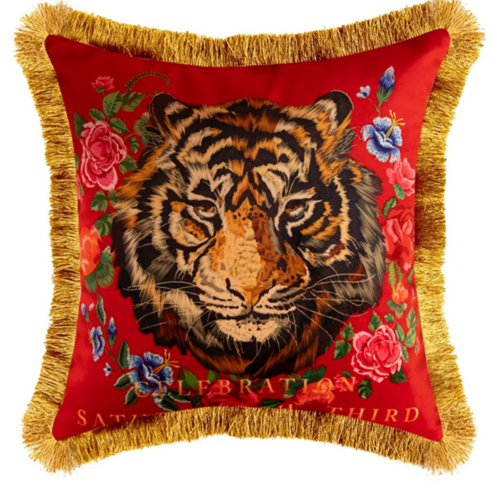 BowLift | Regal Tiger Artistic Velvet Cushion Cover