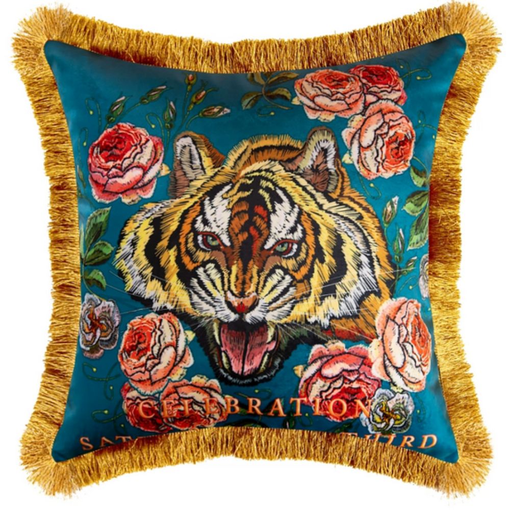 BowLift | Regal Tiger Artistic Velvet Cushion Cover