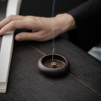 Skanto | Round Solid Wood Incense Stick Holder