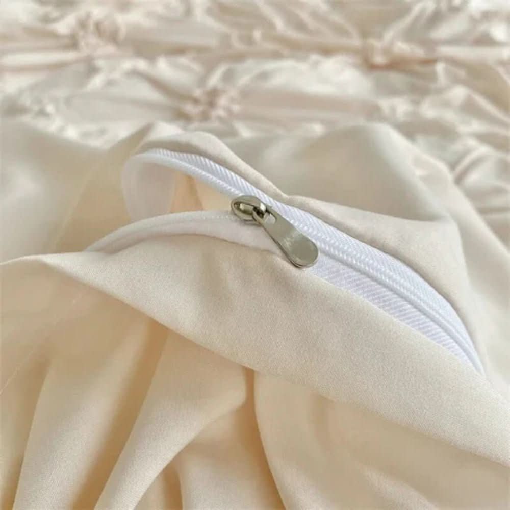 Skanto | Elegant Ruffle Flower Duvet Cover Set Made of Microfiber