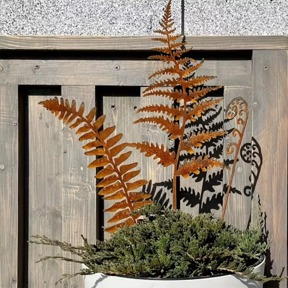 BowLift | FERROBLATT Rust decoration leaf sculpture | Metal garden stake for outdoors & indoors | Weatherproof & stylish | Autumn decoration for garden & home