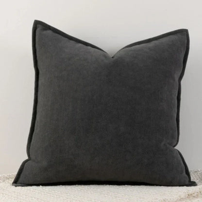 Skanto | PureChenille - Elegant Pillow Cover for a Cozy Atmosphere