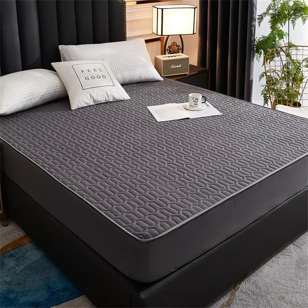 Skanto | Waterproof Ultra-Soft Fitted Latex Mattress Protector