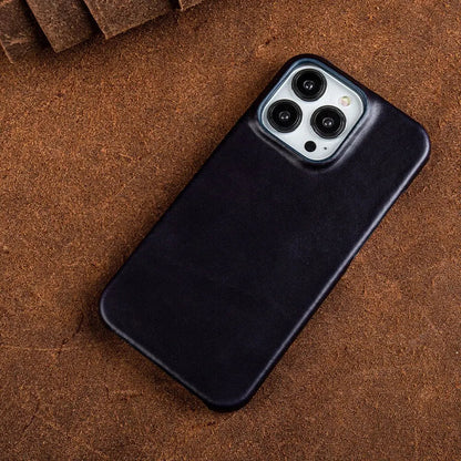 Kalsten | RoyalLeather: Luxurious, handmade case made of genuine cowhide leather for the iPhone