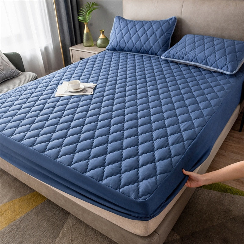 BowLift | Anti-Slip Waterproof Mattress Cover