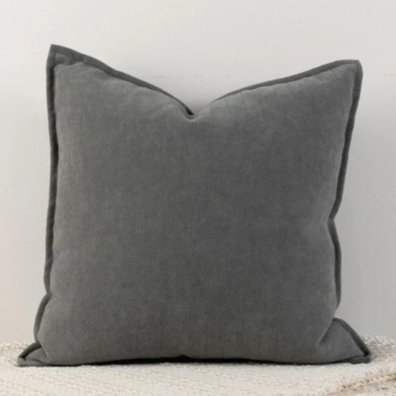 Skanto | PureChenille - Elegant Pillow Cover for a Cozy Atmosphere