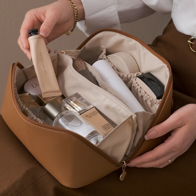 Skanto | Elegant Large Capacity Travel Cosmetic Bag