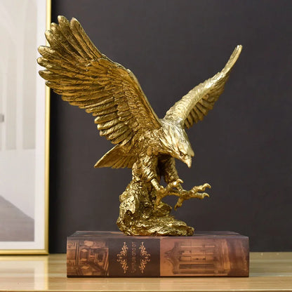 Skanto | Resin Golden Eagle Statue Art Animal Model Collection Ornament Home Office Desk Feng Shui Decor Figurines Simple