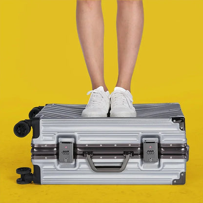 Skanto | Aluminum Frame Hardshell Suitcases – Geneva