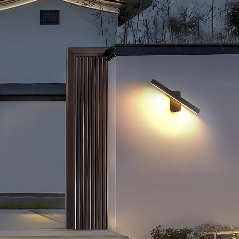 Skanto | Skanto VarioLux LED Outdoor Wall Light | Motion Sensor & IP65 | Rotatable | 30-50 cm