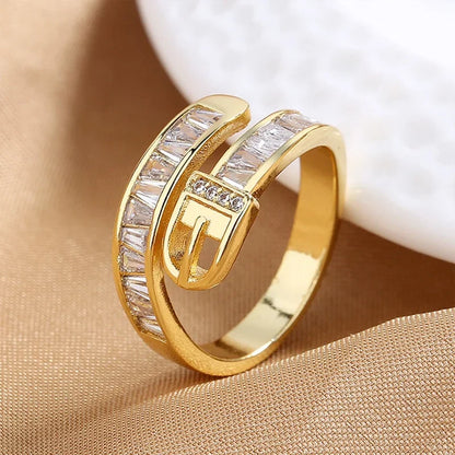 BowLift | Diamond Belt Ring