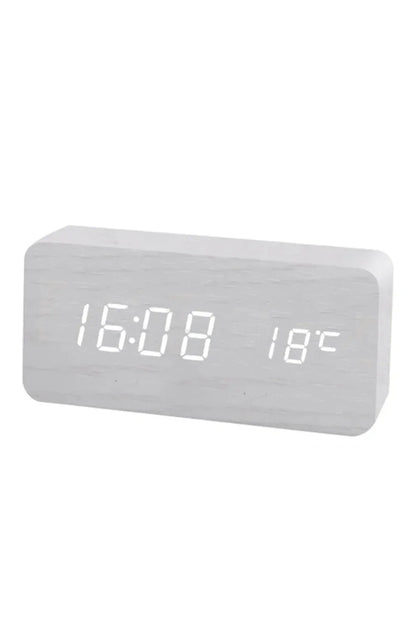 Skanto | Three LED Digital Clock