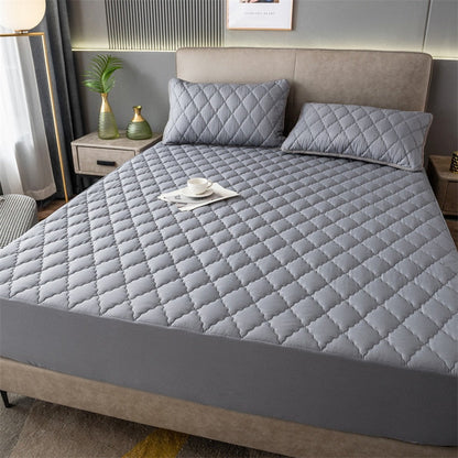 BowLift | Anti-Slip Waterproof Mattress Cover