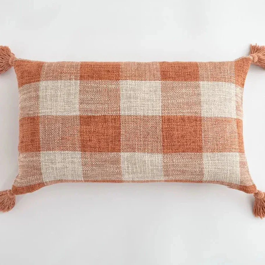 Skanto | Checkered Pillow Cover with Fringes – Decorative Linen Pillowcase for the Living Room