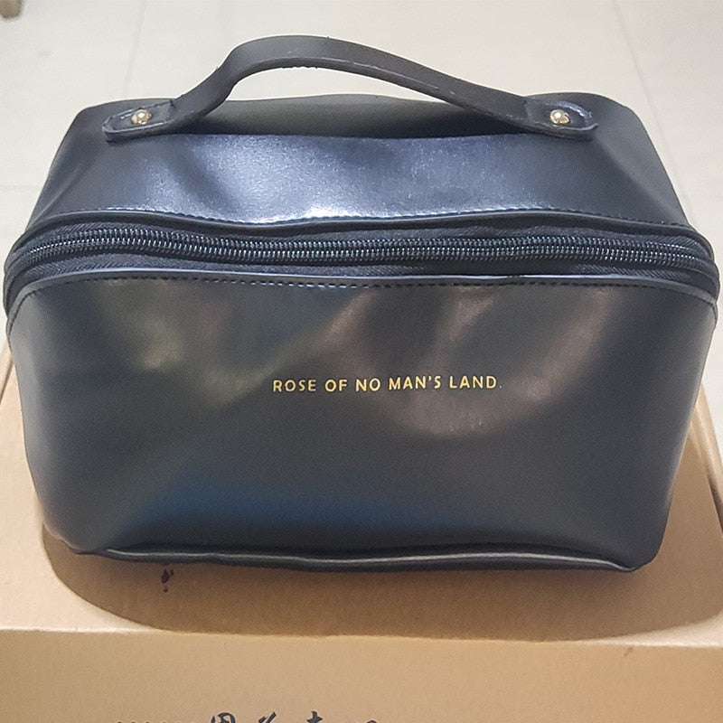Skanto | Elegant Large Capacity Travel Cosmetic Bag