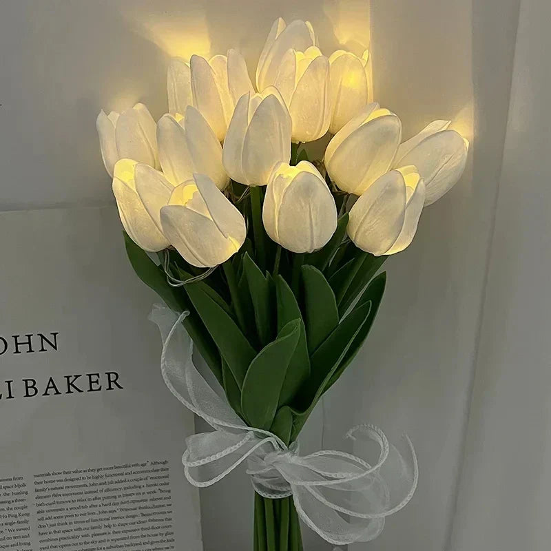 Brehn | TulipGlow - Portable LED Tulip Night Lamp
